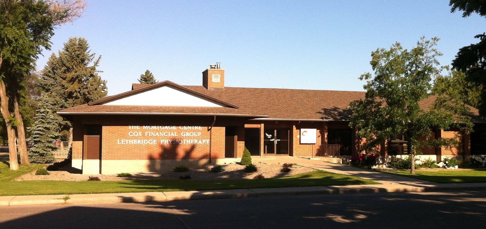 Exterior of The Mortgage Centre Cox Financial Group building in Lethbridge, providing professional mortgage broker services.”